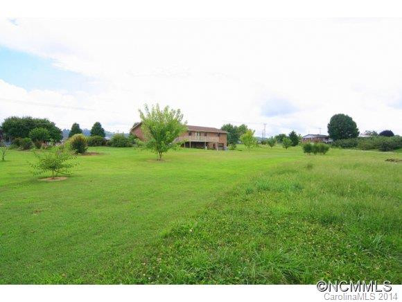 1675 Pilot Mtn Road - Photo 21