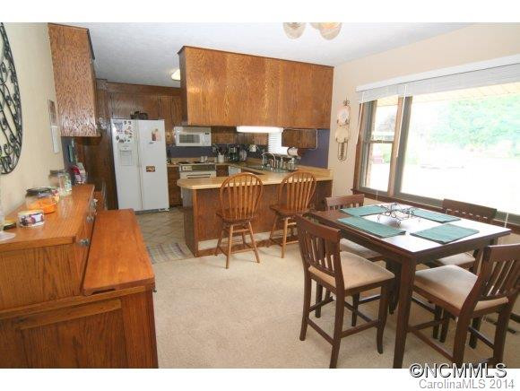 1675 Pilot Mtn Road - Photo 5