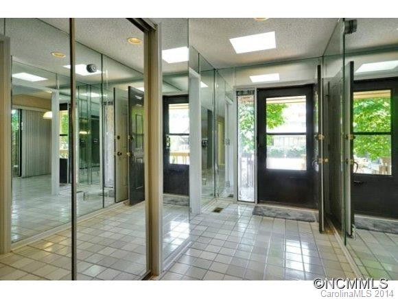 601 Red Oak Dr - Photo 2