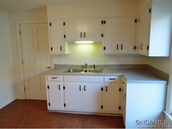 230 Maryland Street - Photo 13