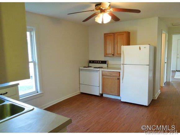 230 Maryland Street - Photo 14