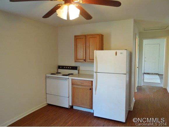 230 Maryland Street - Photo 15