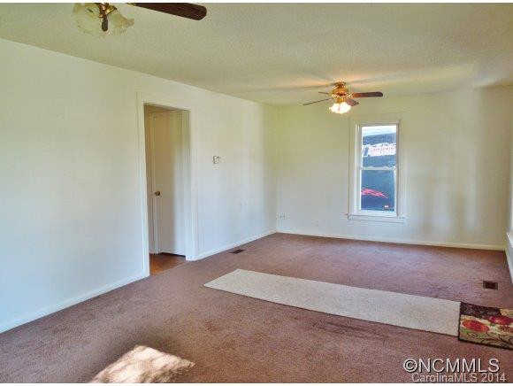 230 Maryland Street - Photo 4