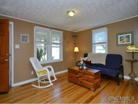 16 HUFFMAN RD - Photo 2