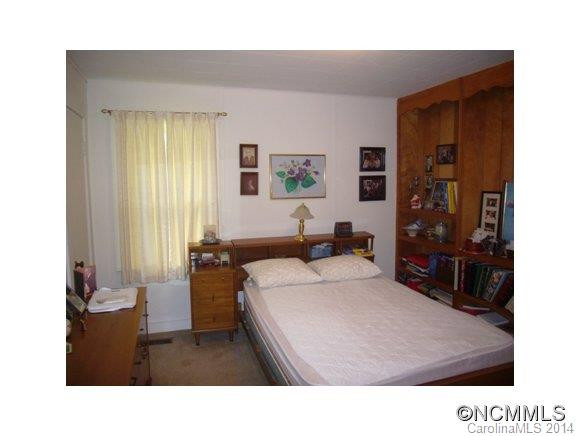 122 Westwood Avenue - Photo 8
