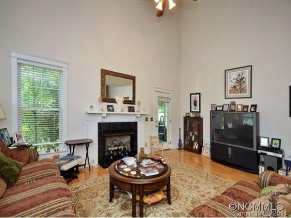 1513 Kentmere Lane - Photo 6