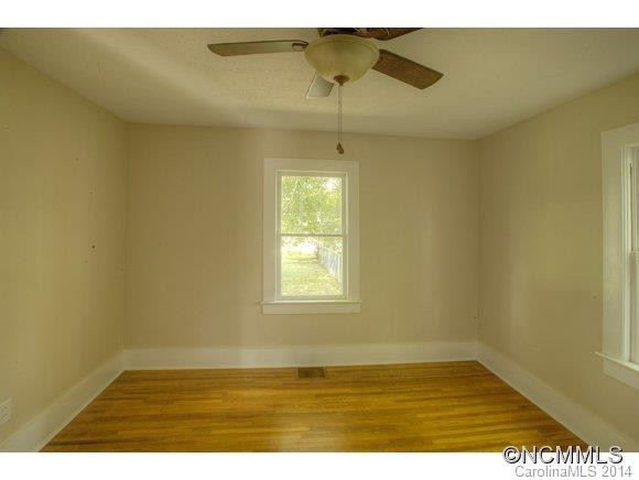 106 Hillcrest Avenue - Photo 8