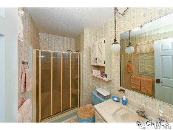 133 Greenfield Lane - Photo 15