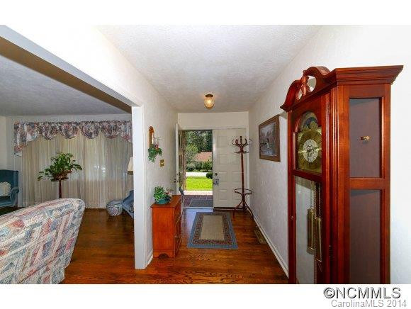 133 Greenfield Lane - Photo 5