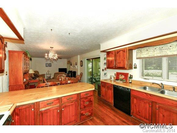 133 Greenfield Lane - Photo 9