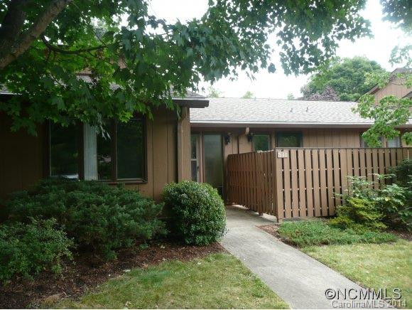 511 Crowfields Lane