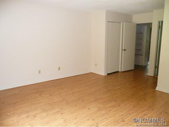 511 Crowfields Lane - Photo 14
