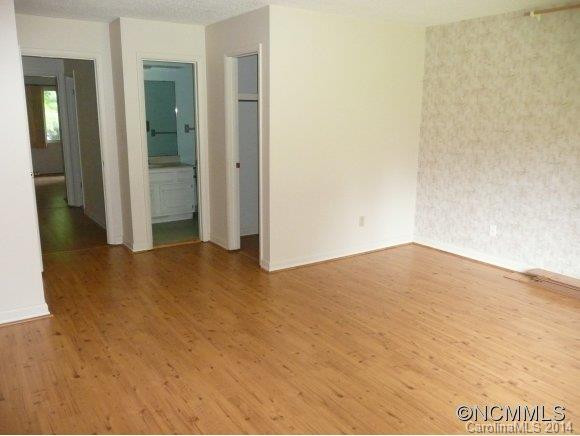 511 Crowfields Lane - Photo 15
