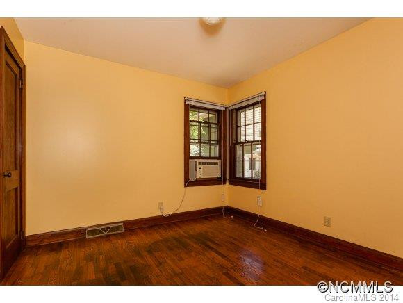 70 Rumbough Place - Photo 12