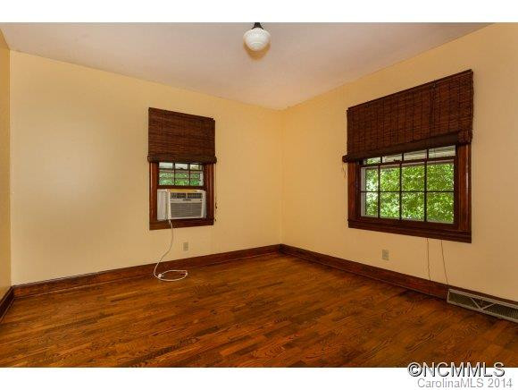 70 Rumbough Place - Photo 15