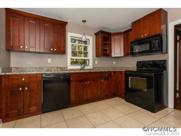 70 Rumbough Place - Photo 8