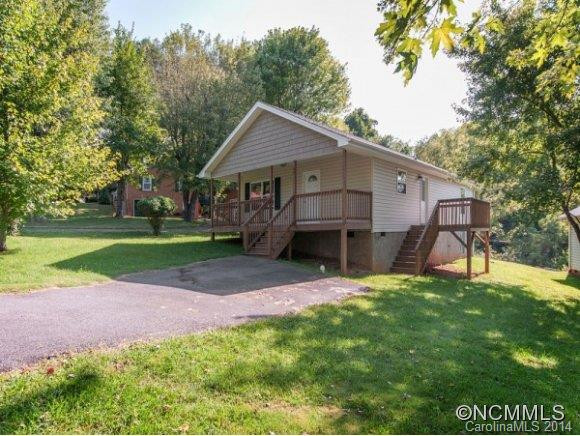 68 MOODY AVENUE - Photo 3