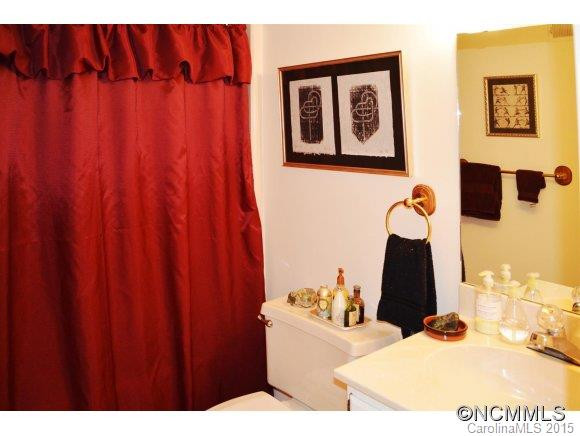 1090 Ransier Dr - Photo 21