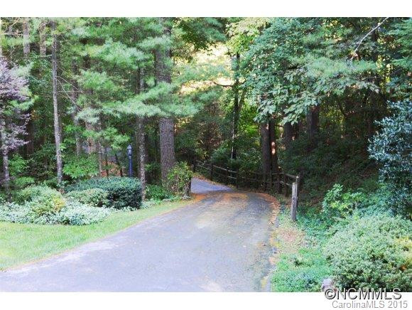 1090 Ransier Dr - Photo 24