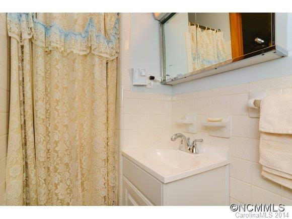537 Fitzsimmons Street - Photo 12