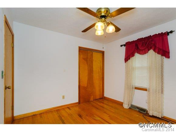537 Fitzsimmons Street - Photo 13