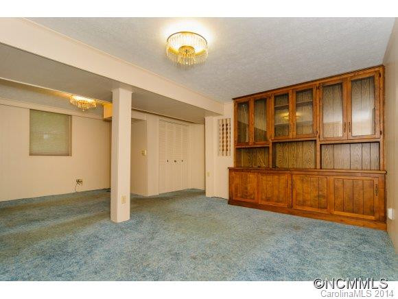 537 Fitzsimmons Street - Photo 16