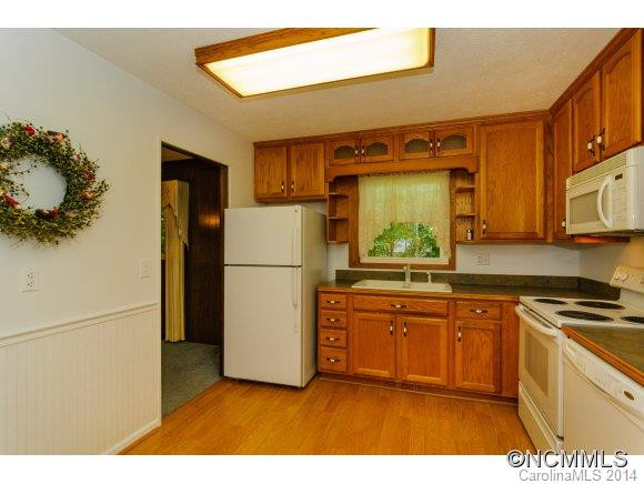 537 Fitzsimmons Street - Photo 10