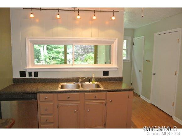159 Mink Farm Road - Photo 5