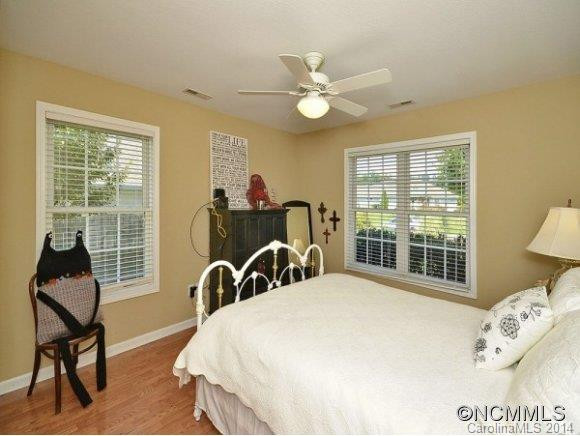 16 SLOSMAN DR - Photo 11