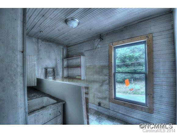 23 Highway 226 North - Photo 11
