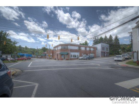 23 Highway 226 North - Photo 3