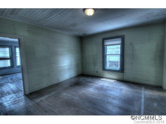 23 Highway 226 North - Photo 7