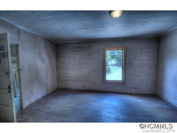 23 Highway 226 North - Photo 10