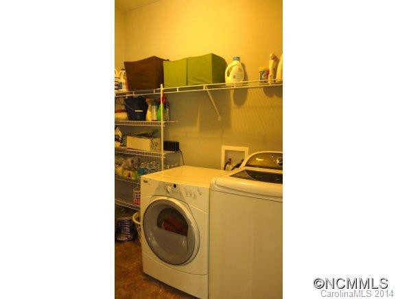281 Wabash - Photo 11