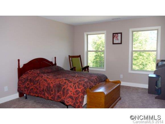 281 Wabash - Photo 8