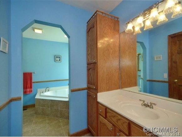 294 PARADISE ROAD - Photo 14