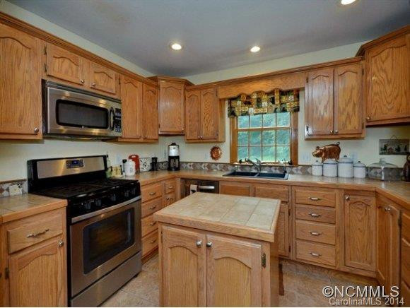 294 PARADISE ROAD - Photo 10