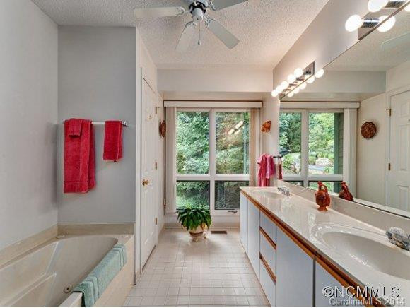 309 INVERNESS COURT - Photo 13