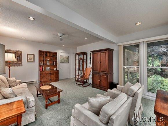 309 INVERNESS COURT - Photo 18