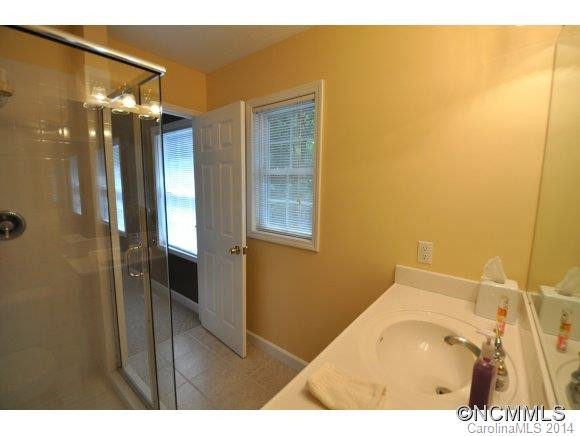 299 Seneca Blvd. - Photo 11