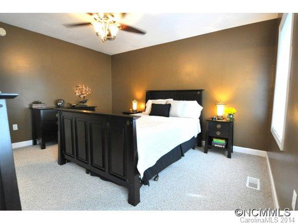 299 Seneca Blvd. - Photo 10