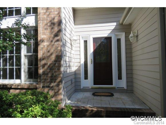 18 Lakeway Circle - Photo 2