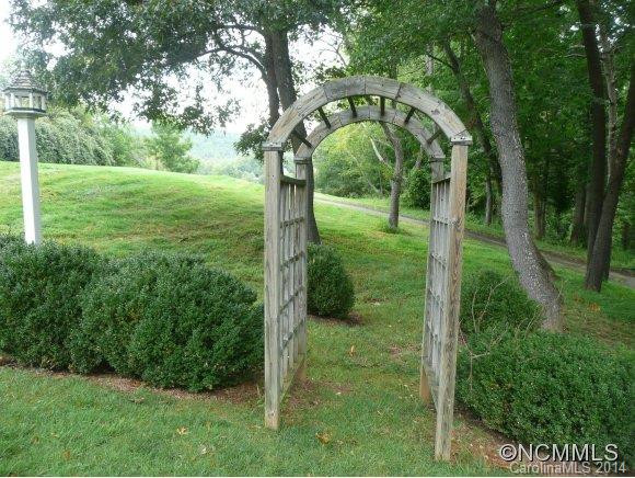 18 Lakeway Circle - Photo 24