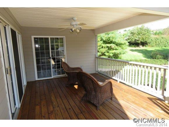 18 Lakeway Circle - Photo 9