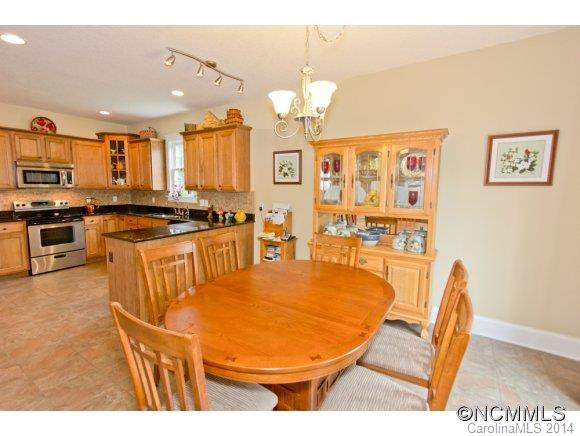 8 Old Farm House Rd - Photo 5