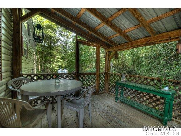 572 Deer Park Lake Road - Photo 6