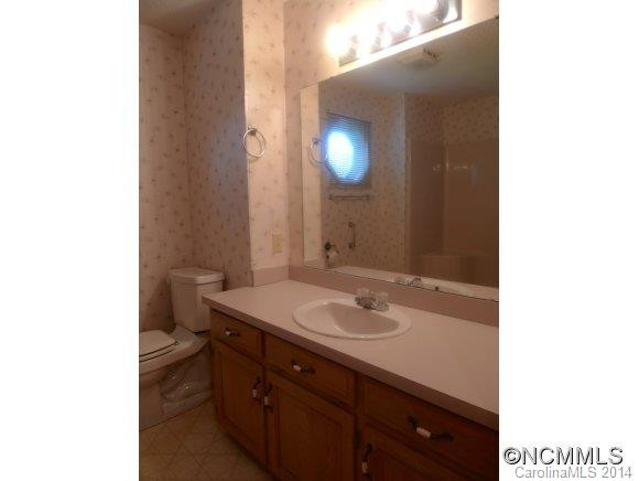2268 NC 126 - Photo 11