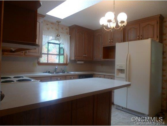 2268 NC 126 - Photo 4