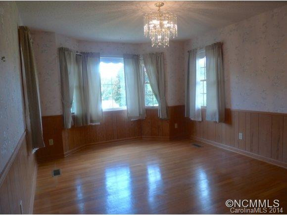 2268 NC 126 - Photo 5