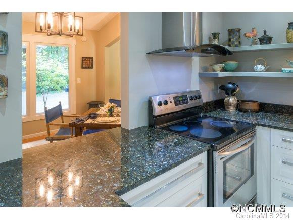 25 Woodmere Drive - Photo 11
